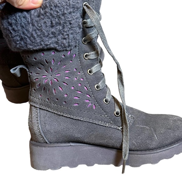 BEARPAW Kylie Suede Youth Boots size 1 - Picture 3 of 7